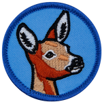 A deer head facing right on a blue background.