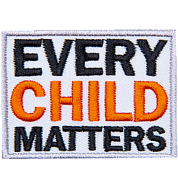 This grey-bordered, white background crest has the words Every Child Matters stacked one on top of the other.