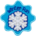 A single snowflake is displayed on this uniquely shaped crest.